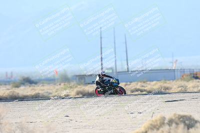 media/Dec-07-2025-CVMA (Sun) [[3e7d2de5dc]]/Race 17-Amateur Formula Middleweight/